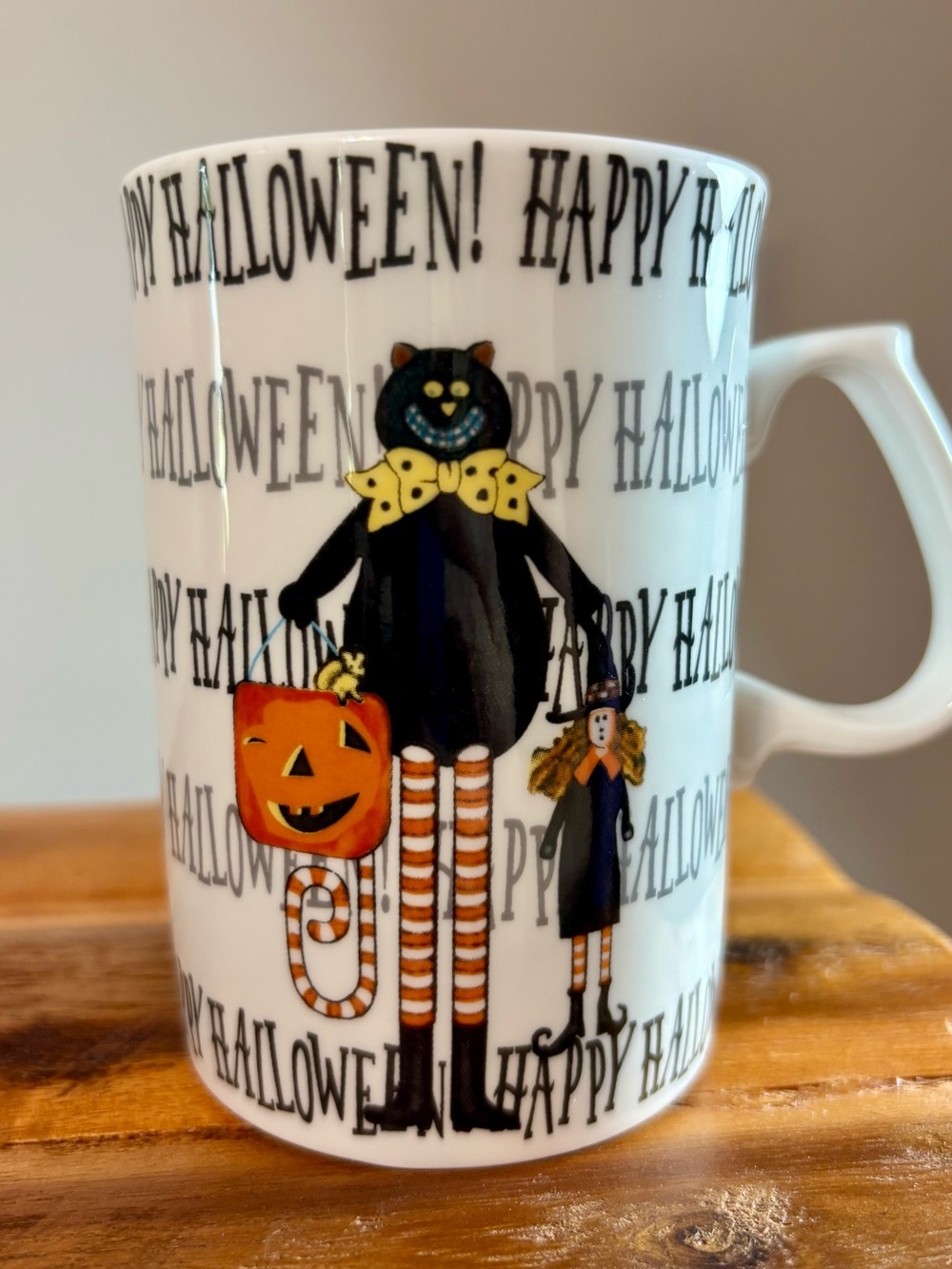 🐈‍⬛ Hankook vintage-inspired folk art Halloween - fine bone china mug black cat